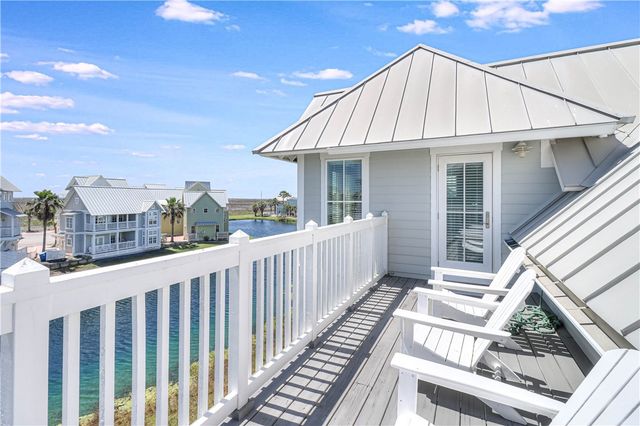 236 Bent Grass Dr, Port Aransas, TX 78373