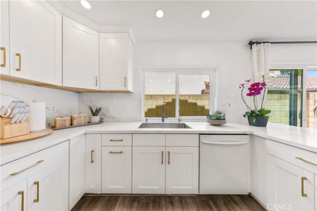 13791 Solitaire, Irvine, CA 92620