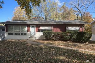 1212 Weleba Avenue, St Louis, MO 63121