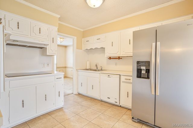 219 Davors Drive, Montgomery, AL 36109