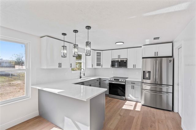 10072 NORTHCLIFFE BOULEVARD, Spring Hill, FL 34608