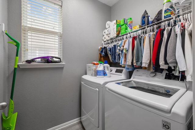 3503 Jamison Oak Drive, Pearland, TX 77581