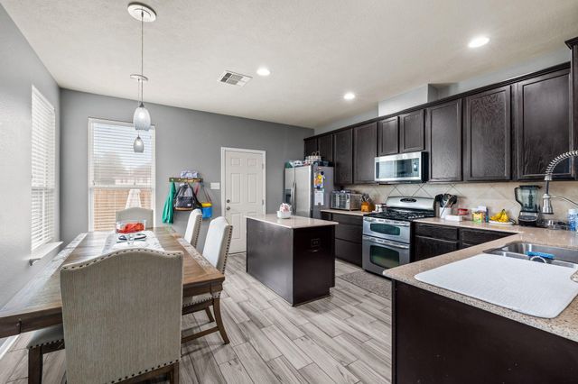 3503 Jamison Oak Drive, Pearland, TX 77581