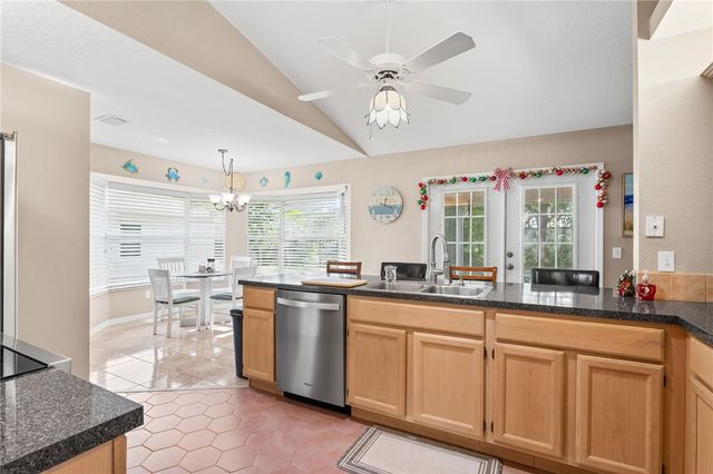 441 Avocado Avenue, Sebastian, FL 32958