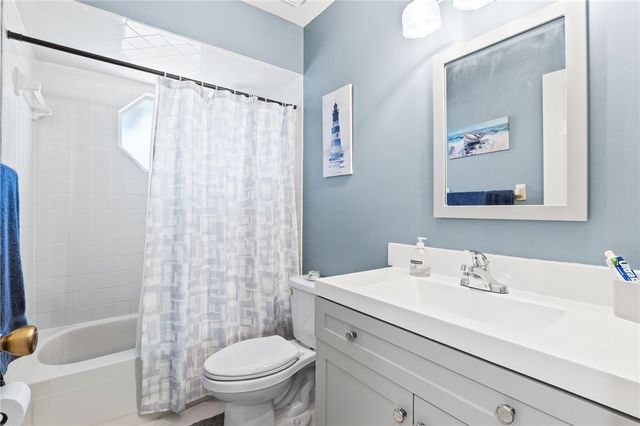 441 Avocado Avenue, Sebastian, FL 32958