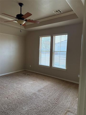 5225 Horizon Boulevard, Yukon, OK 73099