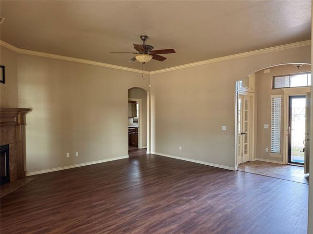 5225 Horizon Boulevard, Yukon, OK 73099