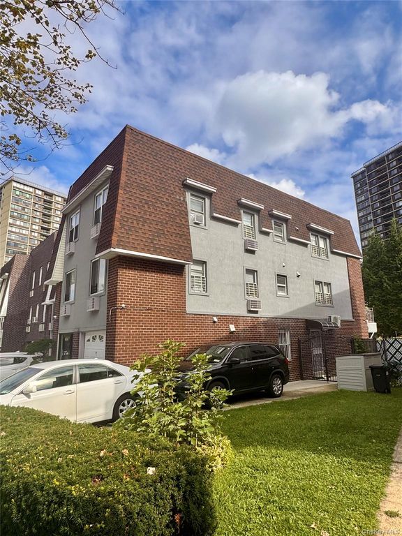 20920 23rd Avenue, Bayside, NY 11360 — photo 5