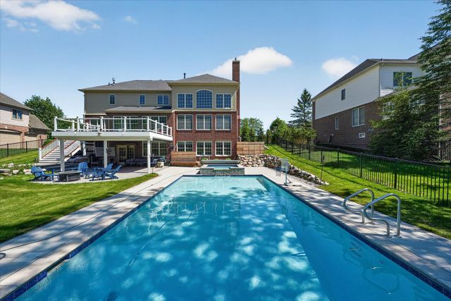 2931 Walnut Ridge Drive, Scio Twp, MI 48103
