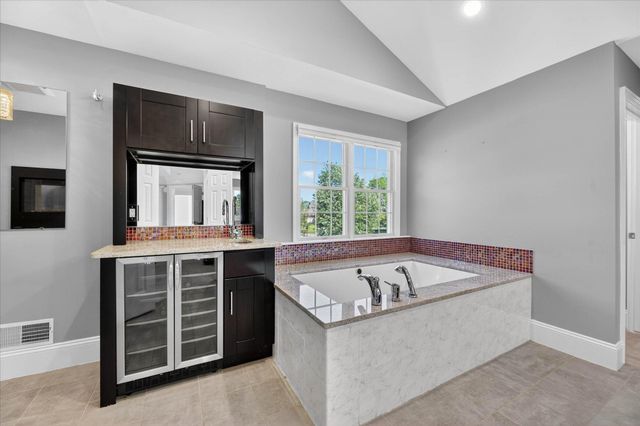 2931 Walnut Ridge Drive, Scio Twp, MI 48103