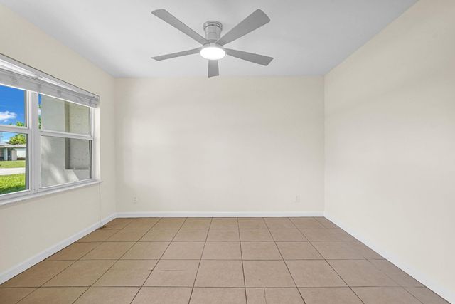 261 NE 45th Street, Oakland Park, FL 33334