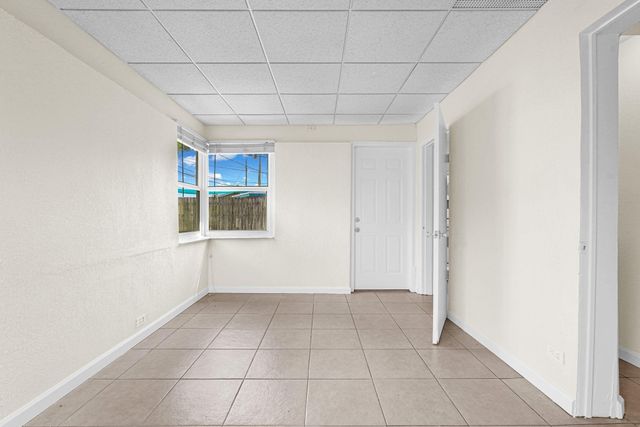 261 NE 45th Street, Oakland Park, FL 33334