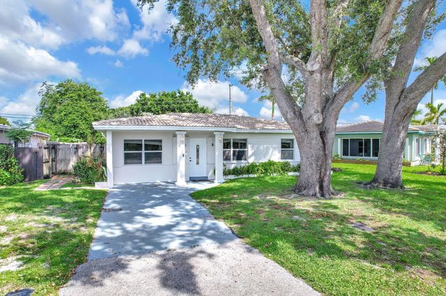 261 NE 45th Street, Oakland Park, FL 33334