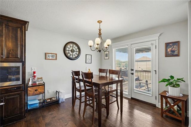 10810 N Virginia Avenue, Kansas City, MO 64155