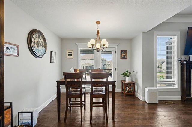 10810 N Virginia Avenue, Kansas City, MO 64155