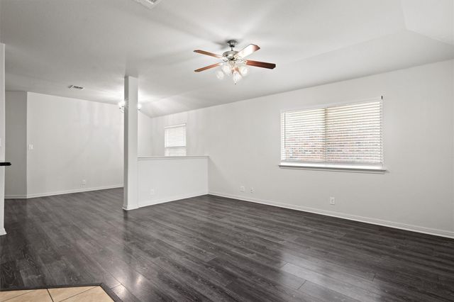 1612 Musket Valley TRL, Austin, TX 78754