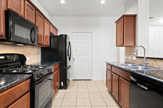 1612 Musket Valley TRL, Austin, TX 78754