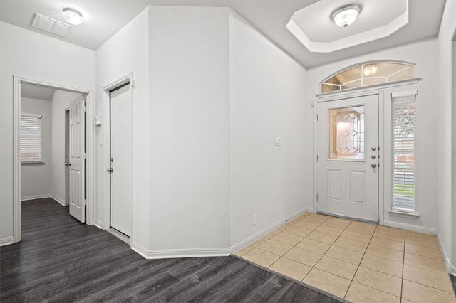 1612 Musket Valley TRL, Austin, TX 78754