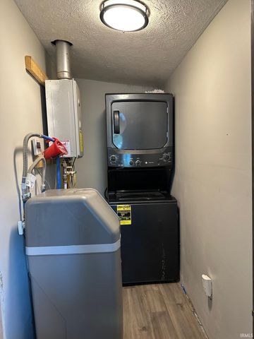 80 lane 116 Lake, Lagrange, IN 46761