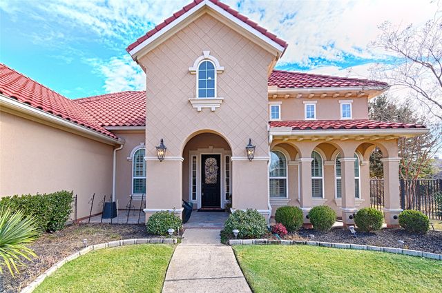 7001 Schubert, Colleyville, TX 76034