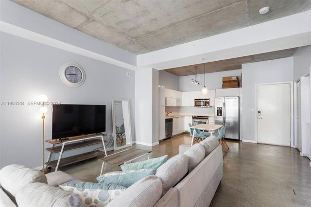 234 NE 3rd St 1106, Miami, FL 33132