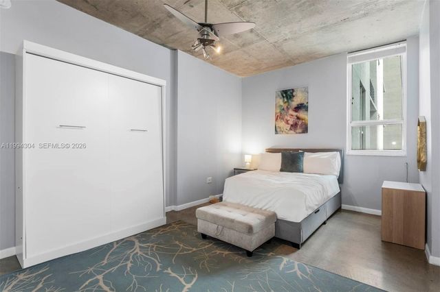 234 NE 3rd St 1106, Miami, FL 33132