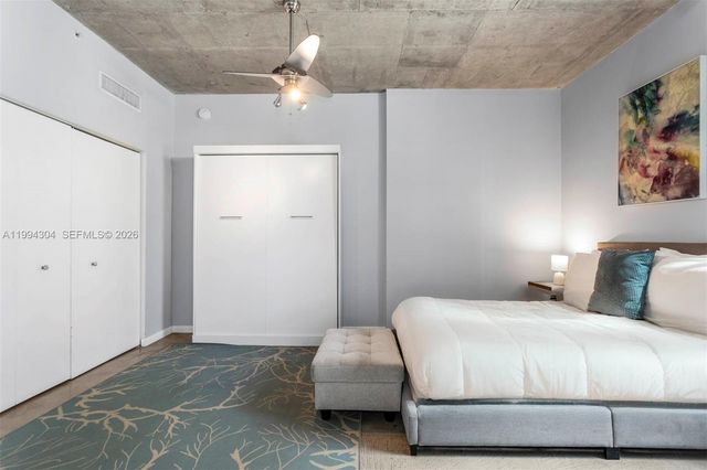 234 NE 3rd St 1106, Miami, FL 33132