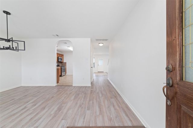 32315 Golden Oak Park, Conroe, TX 77385