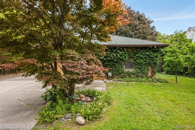 118 Midland Boulevard, Royal Oak, MI 48073
