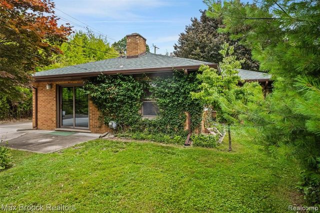 118 Midland Boulevard, Royal Oak, MI 48073