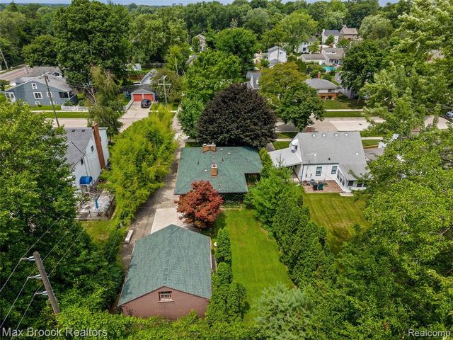 118 Midland Boulevard, Royal Oak, MI 48073