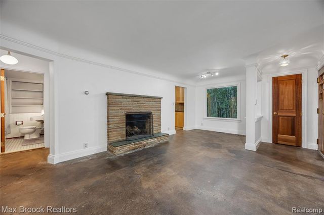 118 Midland Boulevard, Royal Oak, MI 48073