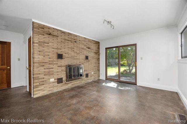 118 Midland Boulevard, Royal Oak, MI 48073