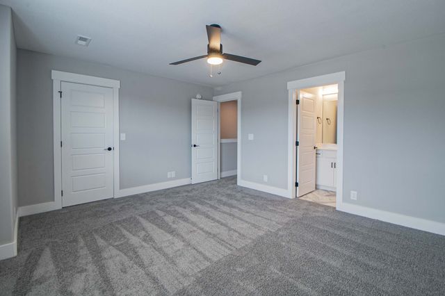 1607 Jonathan Wade Circle, Clarksville, TN 37043