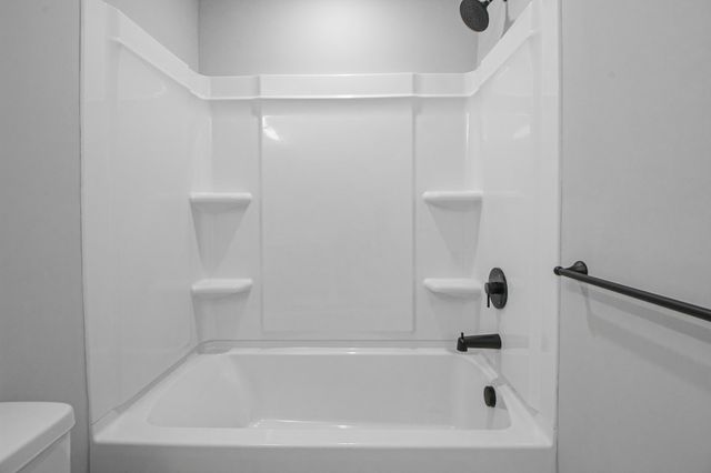 1607 Jonathan Wade Circle, Clarksville, TN 37043