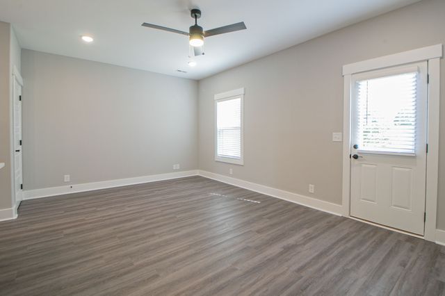 1607 Jonathan Wade Circle, Clarksville, TN 37043