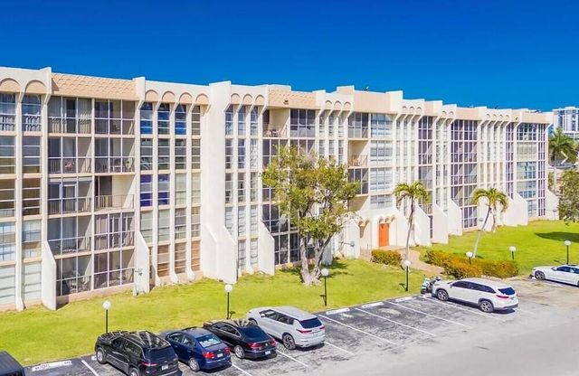 501 Three Islands Boulevard 112, Hallandale Beach, FL 33009