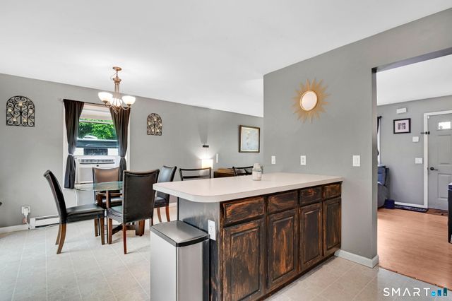 60 Rockledge Drive, Vernon, CT 06066
