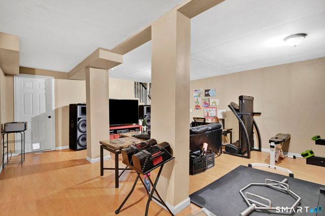 60 Rockledge Drive, Vernon, CT 06066