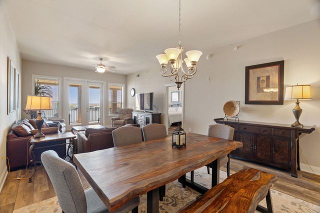 1001 The Cape 44, Horseshoe Bay, TX 78657