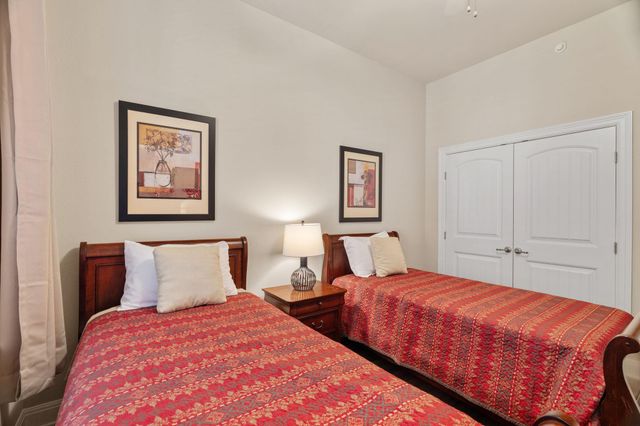 1001 The Cape 44, Horseshoe Bay, TX 78657