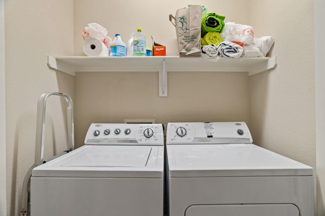 1001 The Cape 44, Horseshoe Bay, TX 78657