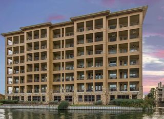 1001 The Cape 44, Horseshoe Bay, TX 78657