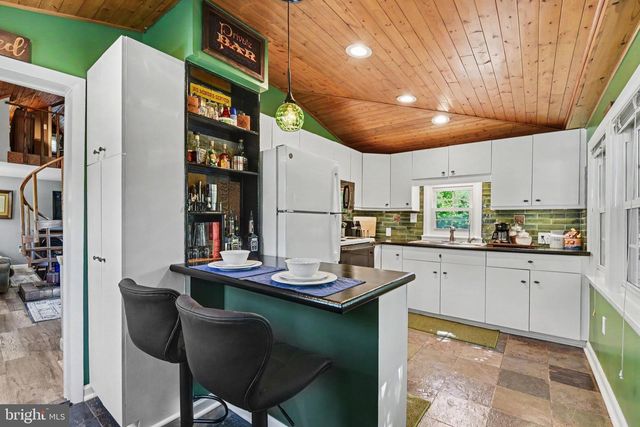 1709 SHEEPFORD RD, Mechanicsburg, PA 17055
