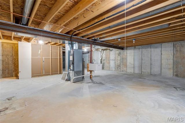 1735 Lexington Place, Herculaneum, MO 63048