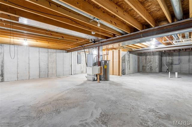 1735 Lexington Place, Herculaneum, MO 63048