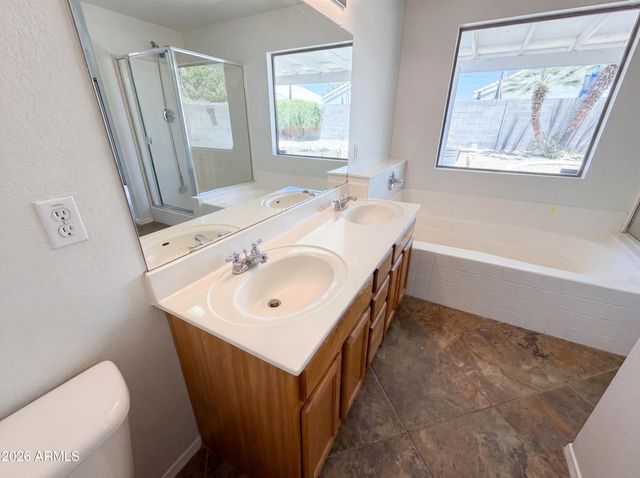8271 N 112TH Avenue, Peoria, AZ 85345