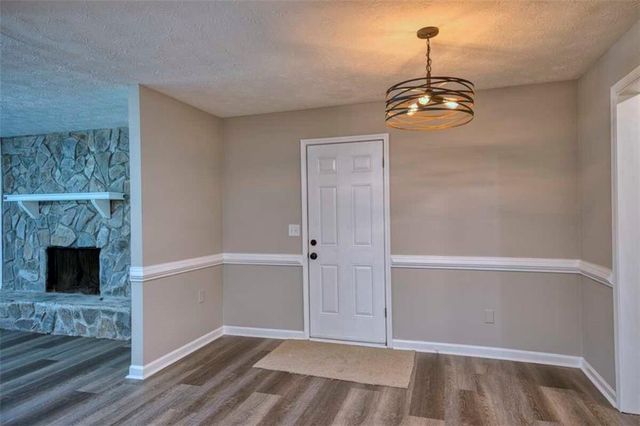402 Trotters Ridge, Lawrenceville, GA 30043