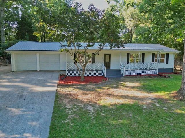 402 Trotters Ridge, Lawrenceville, GA 30043