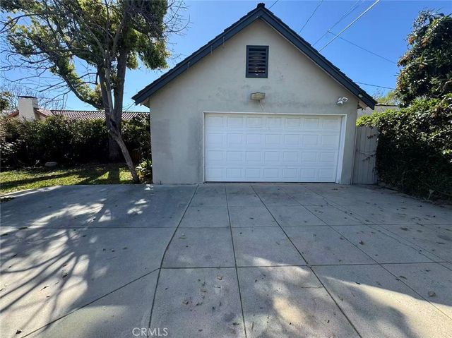 1965 S El Molino, San Marino, CA 91108